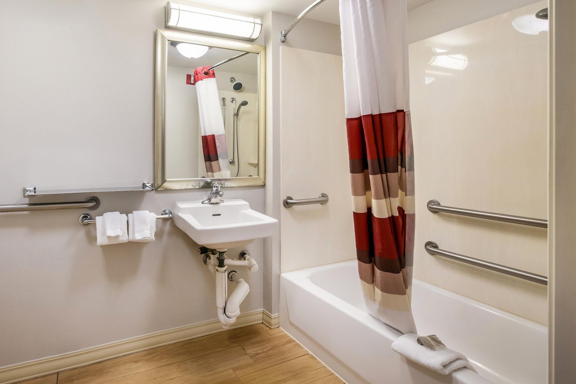 Red Roof Inn Lansing West - Msu Екстер'єр фото