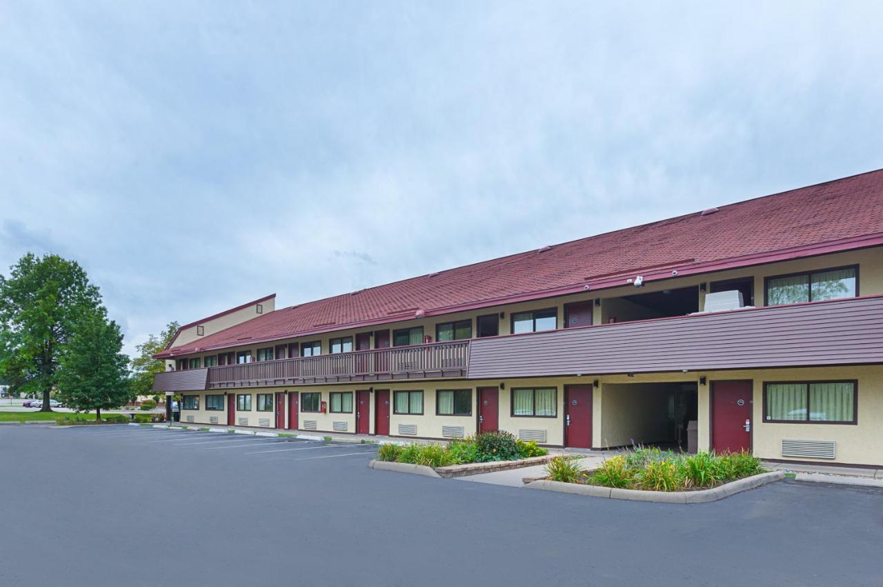 Red Roof Inn Lansing West - Msu Екстер'єр фото